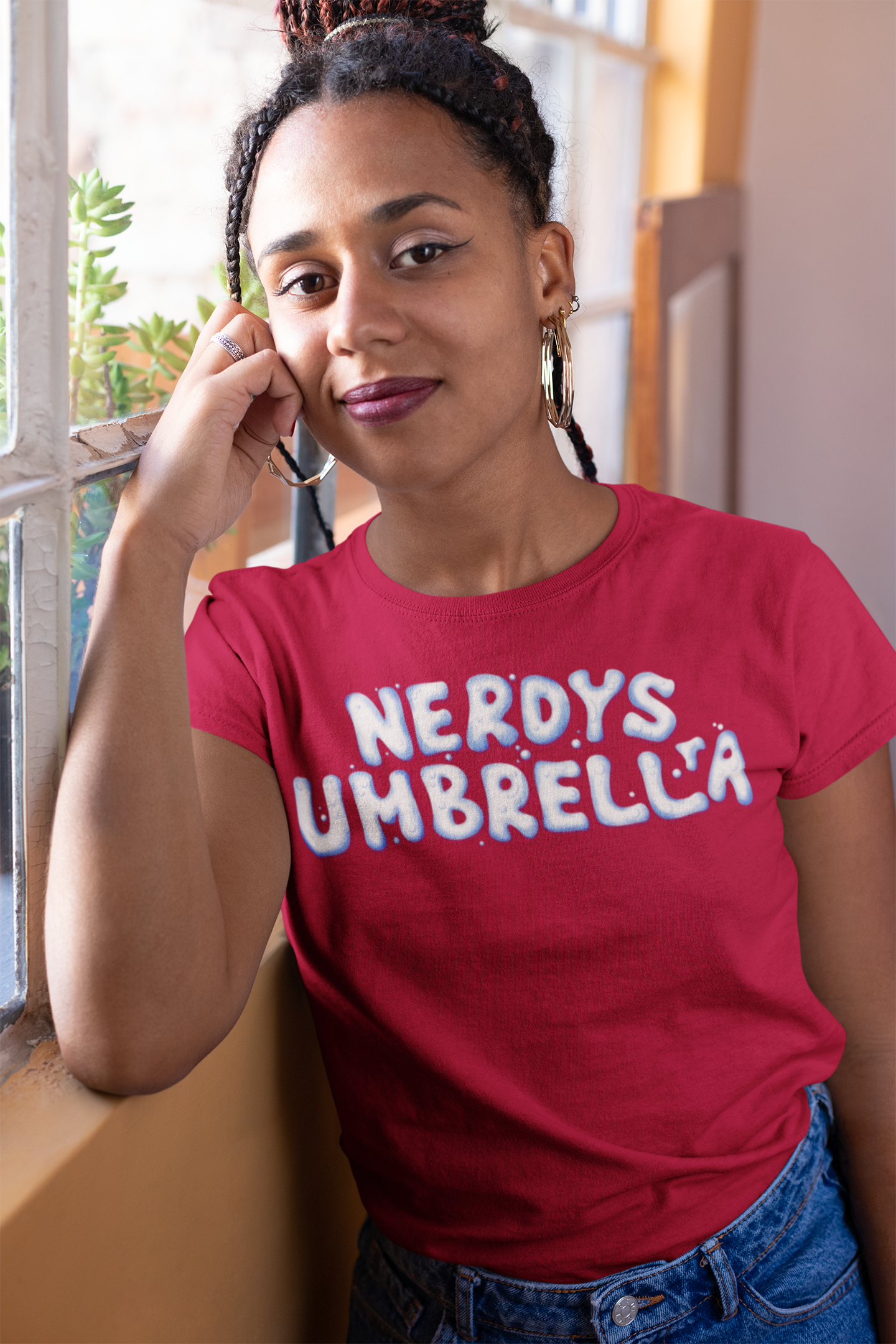 mockup-of-a-woman-with-locs-wearing-a-t-shirt-24093
