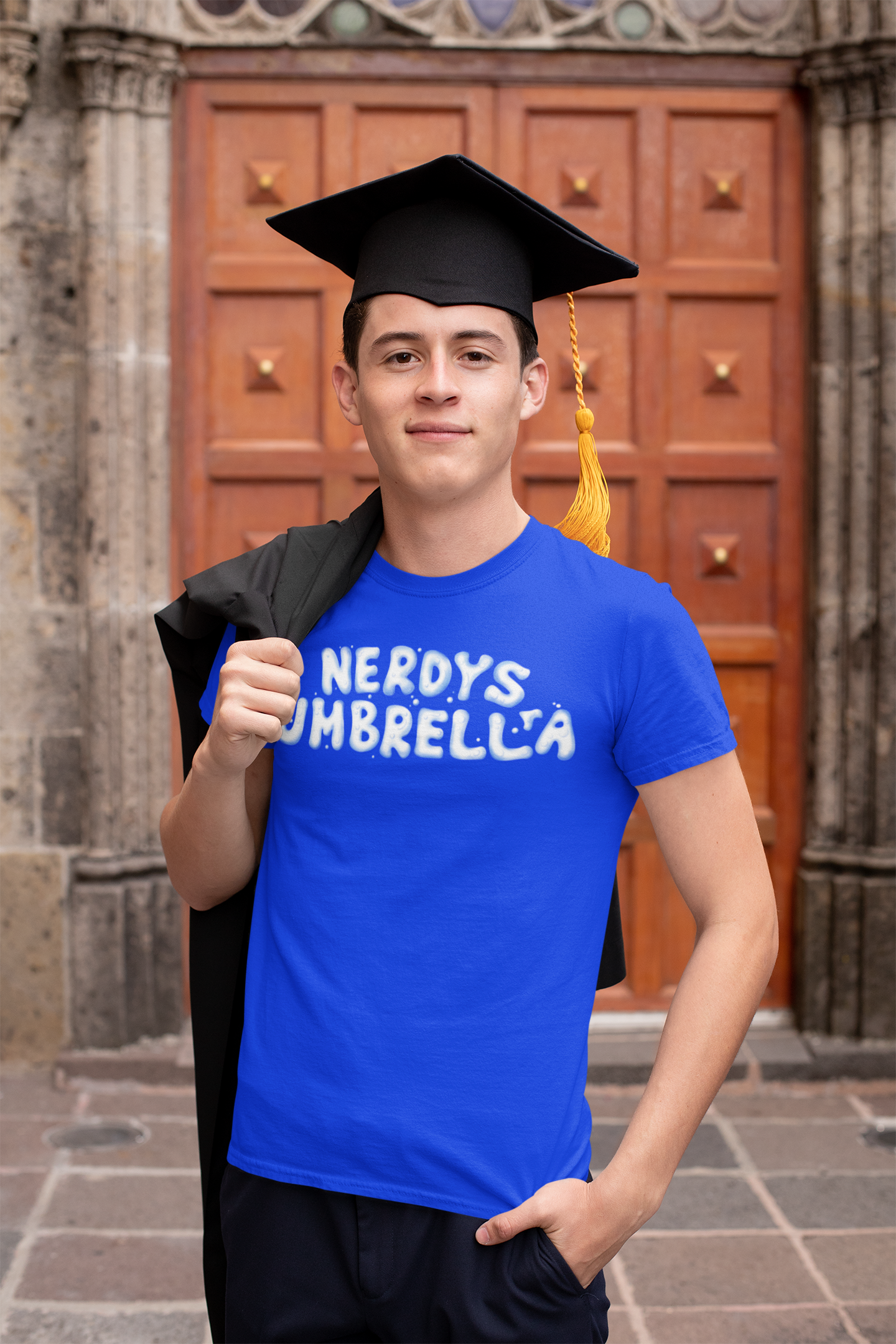t-shirt-mockup-of-a-young-man-on-his-graduation-day-32628